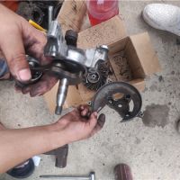 上海浦東割草機(jī)維修，現(xiàn)場歐瑪/三菱TU43割草機(jī)維修，立等可取